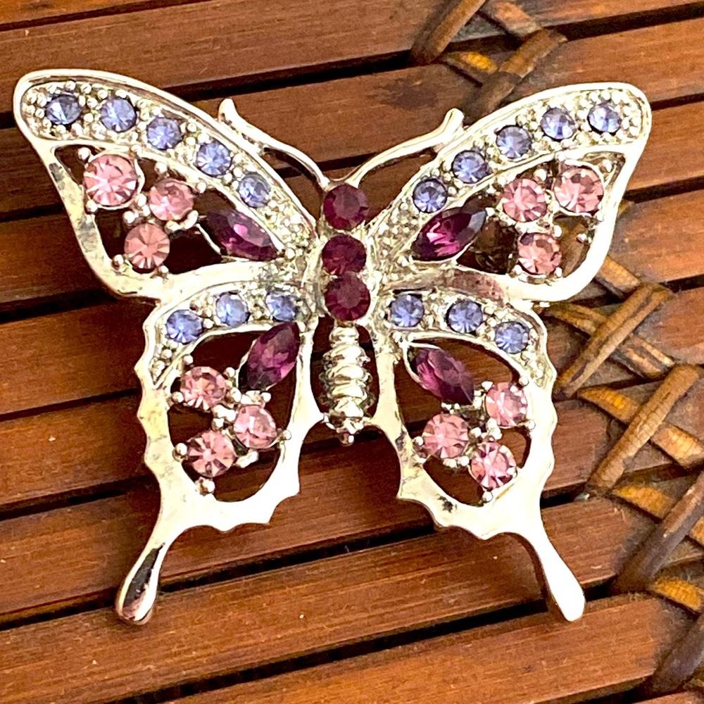 Vintage 90s Rhinestoned Butterfly Broach